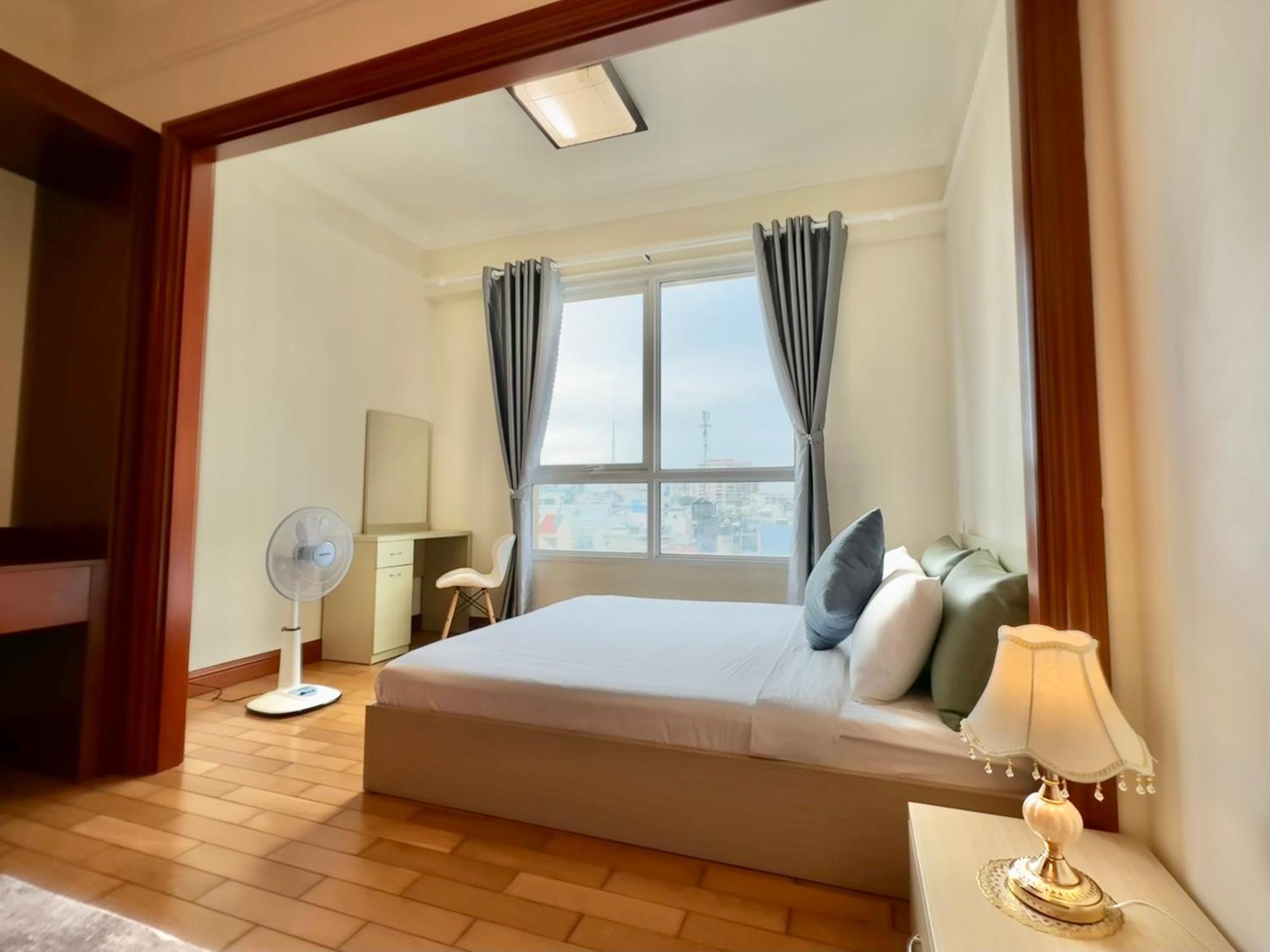 Diny Aparthotel - Rooftop Pool - The Manor 2 ホーチミン市 エクステリア 写真